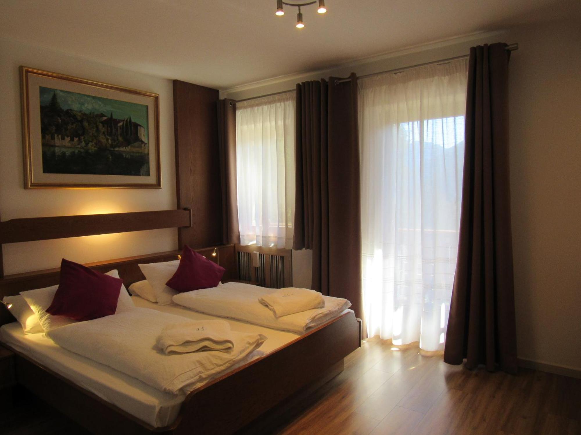 Park Hotel Arnica 法尔西德 外观 照片