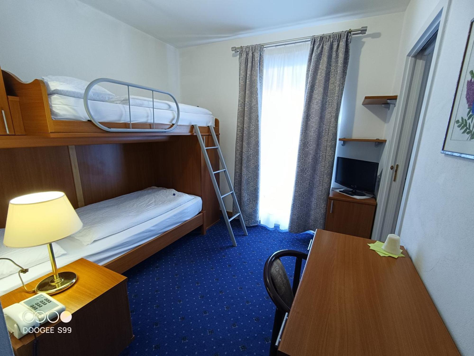 Park Hotel Arnica 法尔西德 外观 照片